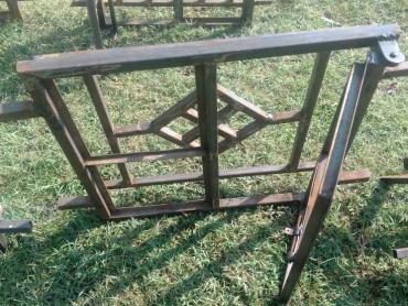 2 by 2 Square Metalic Window