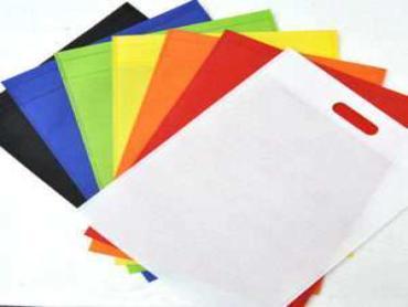 Non-Woven-D-cut-bags-30cm-by-40cm.