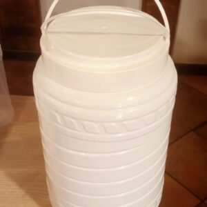 Big White 4L Plastic Containers