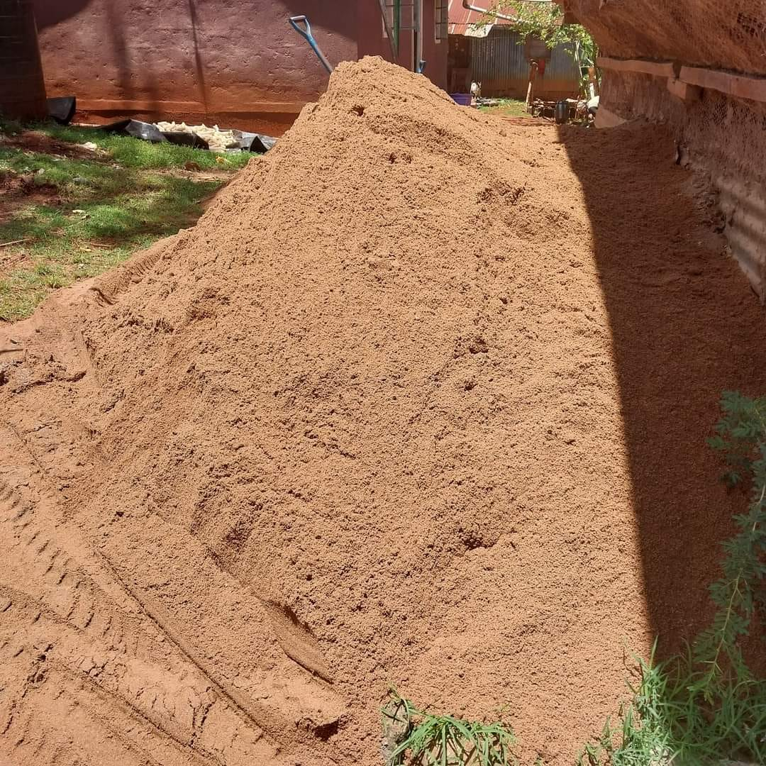 Quality Building River sand for Sale – Delivered to Your Location!