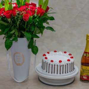 Mixed-Flowers-Rendezvous-Drink-&-Cake