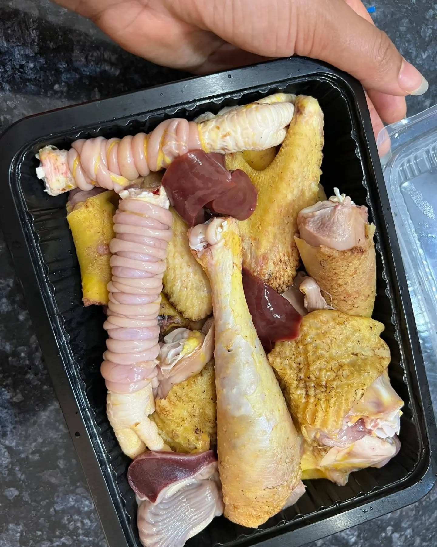 Fresh Kuku Kienyeji Meat – Lilwa Delivery